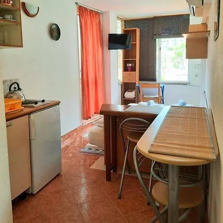 Kassa Apartment *